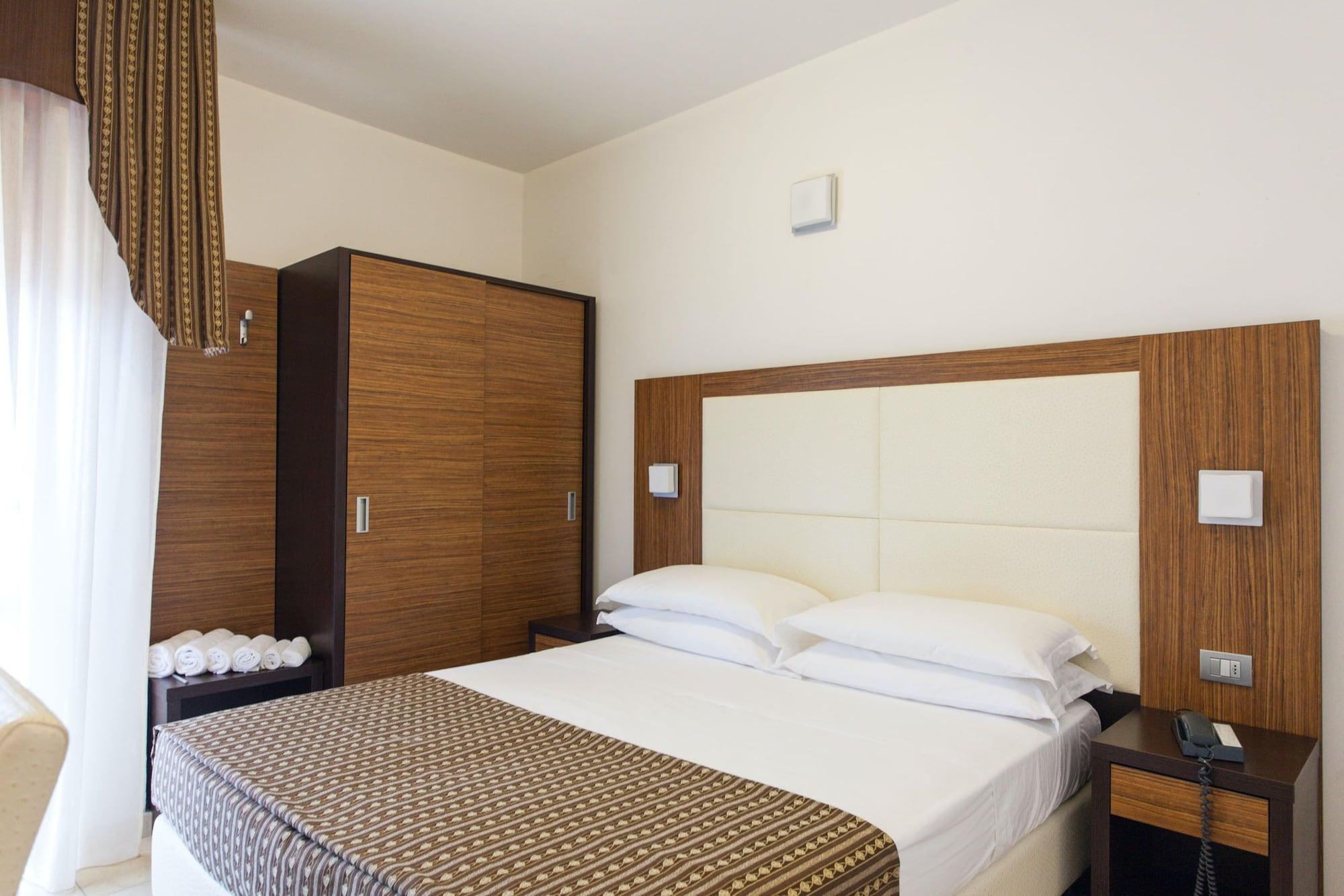 Hotel Palos Ріміні Екстер'єр фото