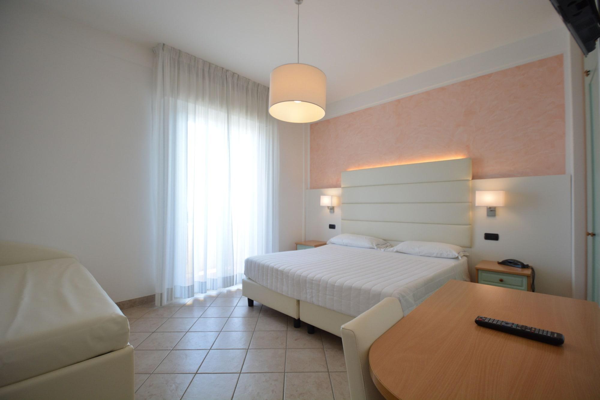 Hotel Palos Ріміні Екстер'єр фото