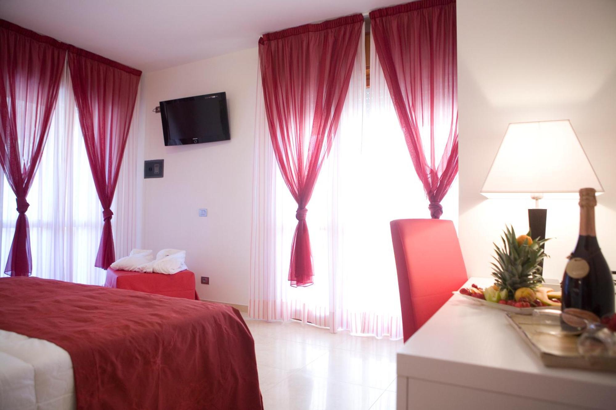 Hotel Palos Ріміні Екстер'єр фото